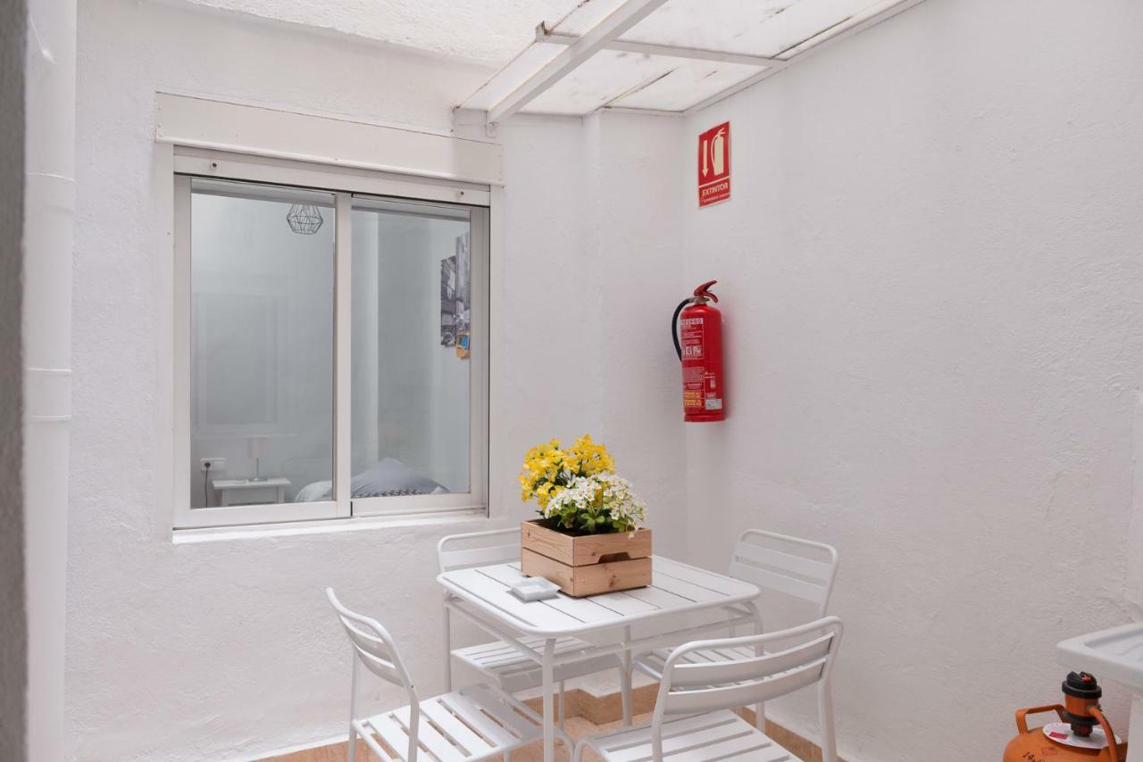 אליקאנטה La Casa De Los Espejos מראה חיצוני תמונה
